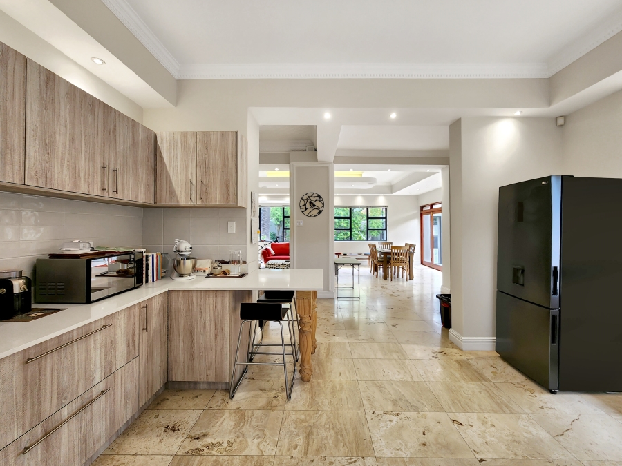4 Bedroom Property for Sale in Rondebosch Western Cape